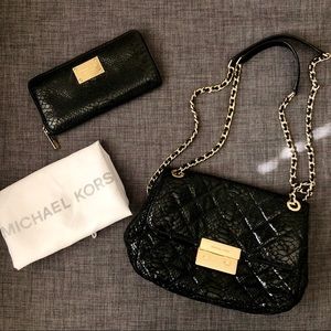 Michael Kors Purse & Wallet